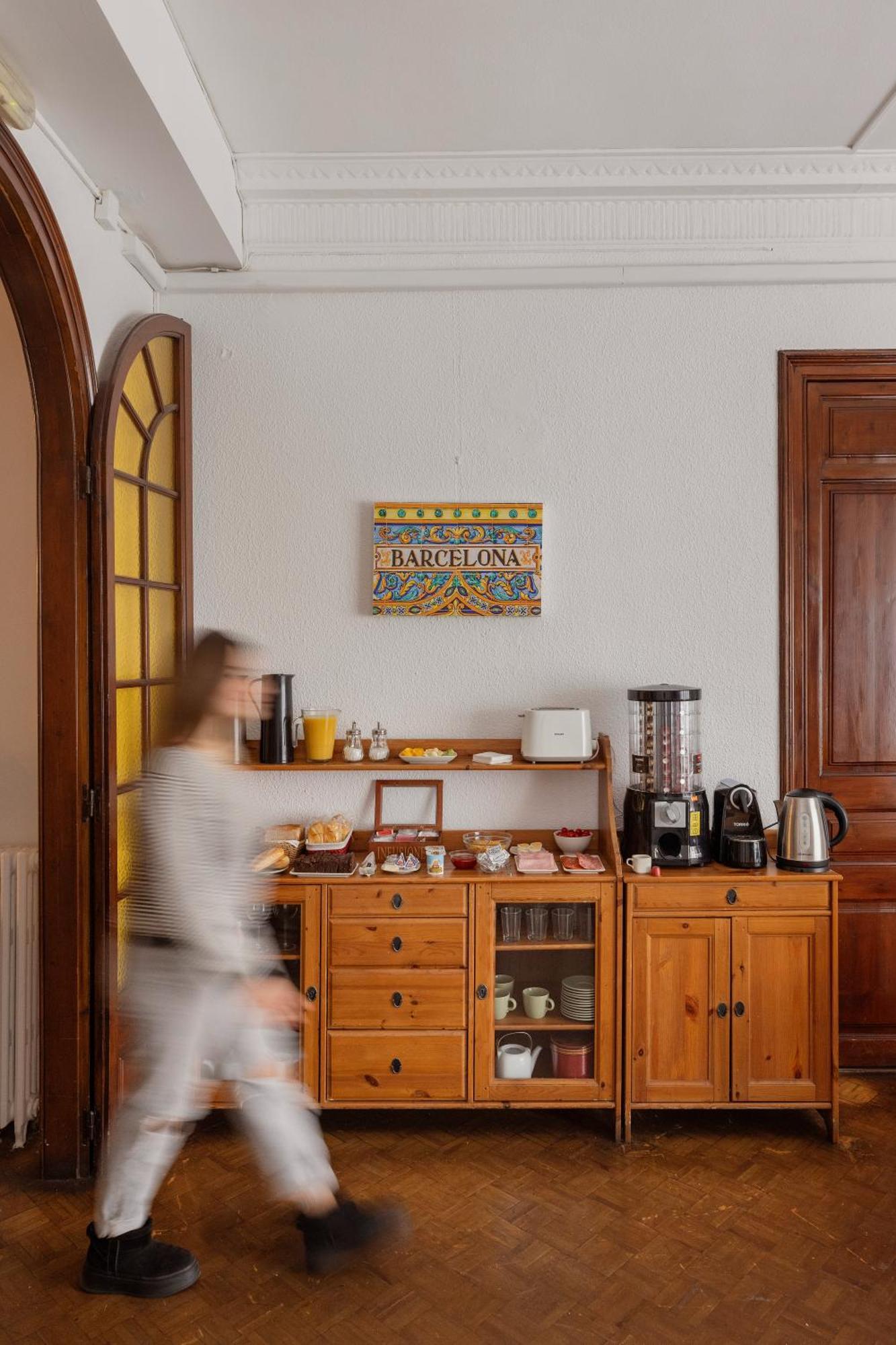 Acomodação com café da manhã  Ally's Bed&breakfast, 2*